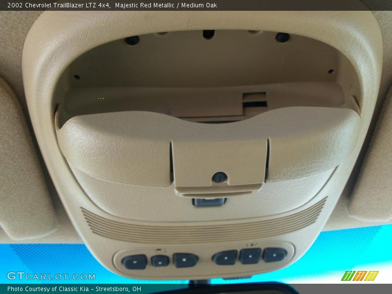 Majestic Red Metallic / Medium Oak 2002 Chevrolet TrailBlazer LTZ 4x4