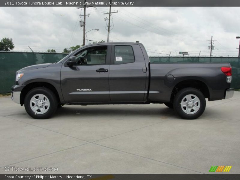 Magnetic Gray Metallic / Graphite Gray 2011 Toyota Tundra Double Cab