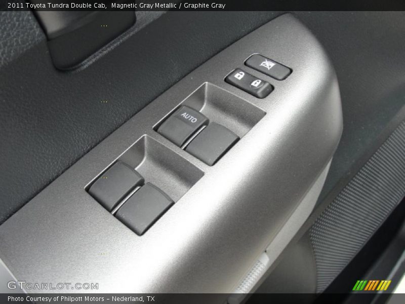 Magnetic Gray Metallic / Graphite Gray 2011 Toyota Tundra Double Cab