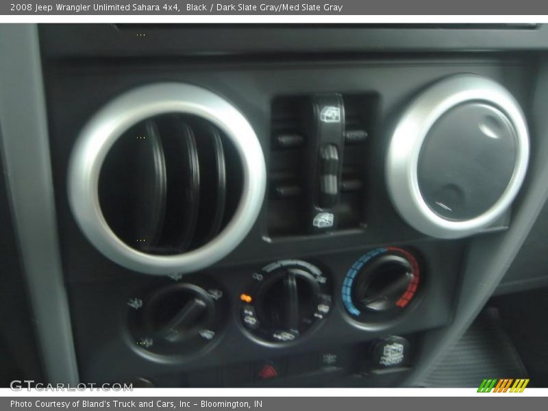 Black / Dark Slate Gray/Med Slate Gray 2008 Jeep Wrangler Unlimited Sahara 4x4