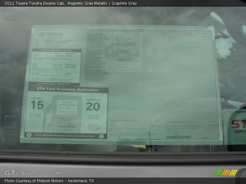 Magnetic Gray Metallic / Graphite Gray 2011 Toyota Tundra Double Cab