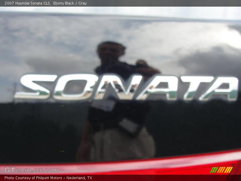 Ebony Black / Gray 2007 Hyundai Sonata GLS