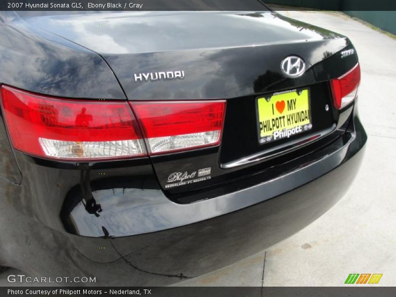 Ebony Black / Gray 2007 Hyundai Sonata GLS