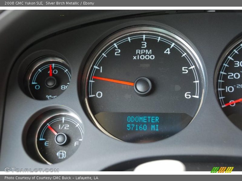 Silver Birch Metallic / Ebony 2008 GMC Yukon SLE