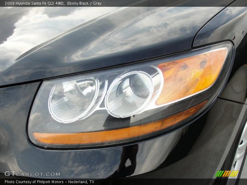 Ebony Black / Gray 2009 Hyundai Santa Fe GLS 4WD