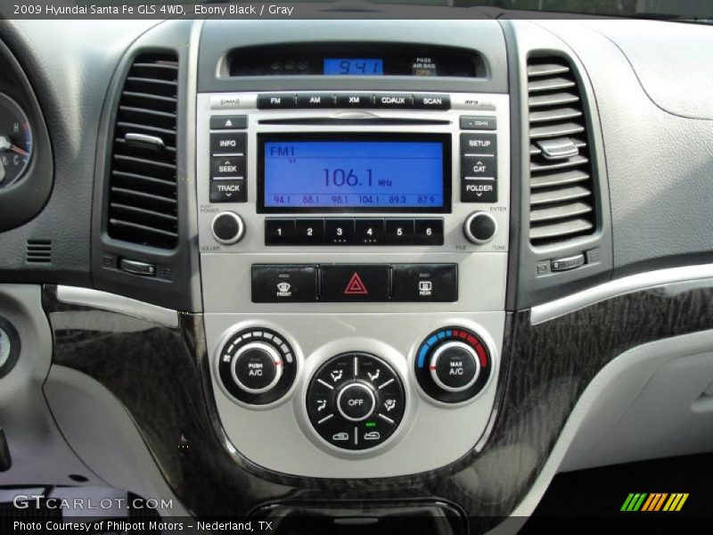 Ebony Black / Gray 2009 Hyundai Santa Fe GLS 4WD