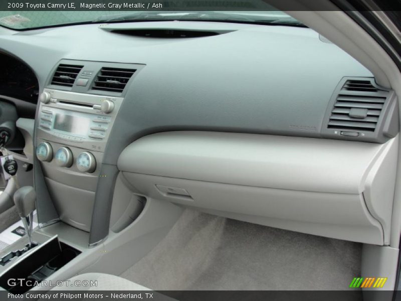 Magnetic Gray Metallic / Ash 2009 Toyota Camry LE