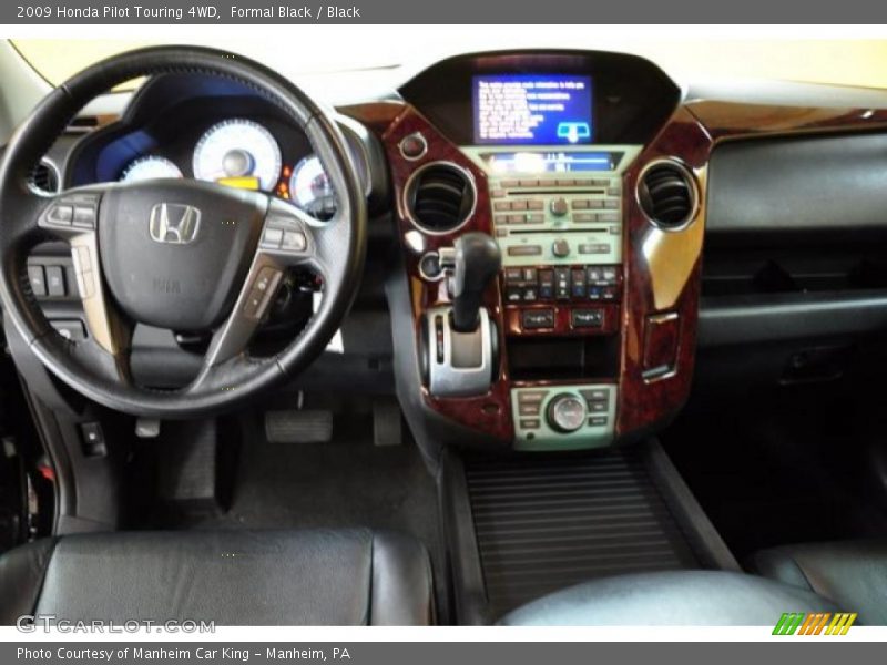Formal Black / Black 2009 Honda Pilot Touring 4WD