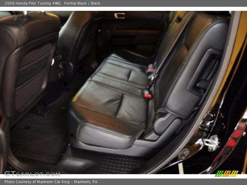 Formal Black / Black 2009 Honda Pilot Touring 4WD