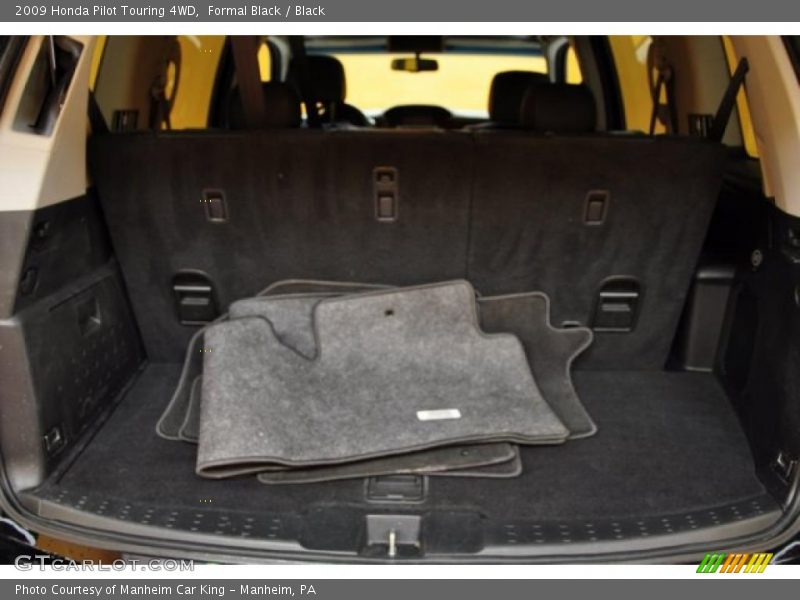 Formal Black / Black 2009 Honda Pilot Touring 4WD