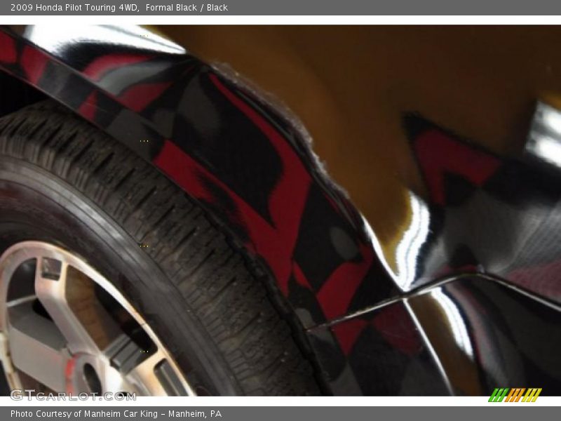 Formal Black / Black 2009 Honda Pilot Touring 4WD