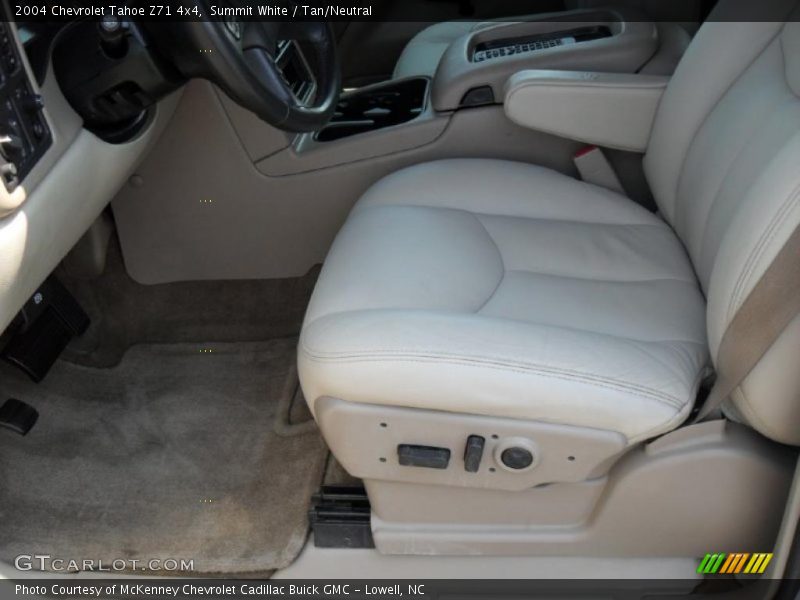 Summit White / Tan/Neutral 2004 Chevrolet Tahoe Z71 4x4
