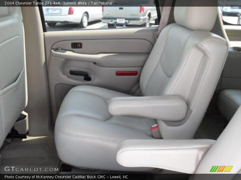 Summit White / Tan/Neutral 2004 Chevrolet Tahoe Z71 4x4