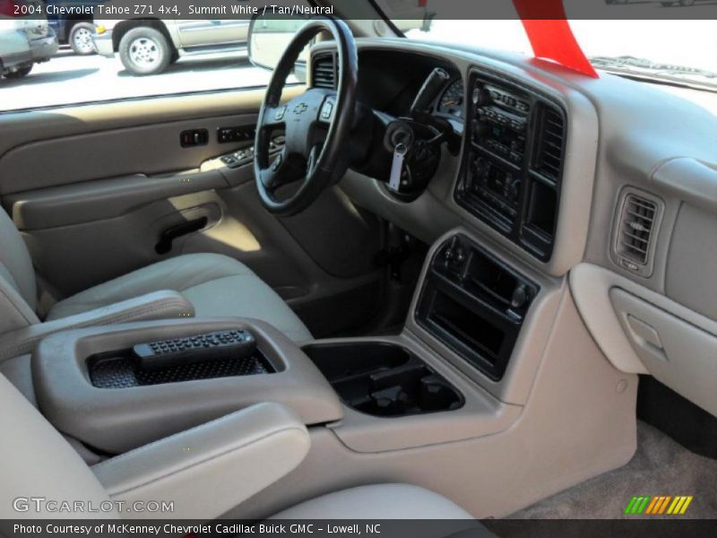 Summit White / Tan/Neutral 2004 Chevrolet Tahoe Z71 4x4