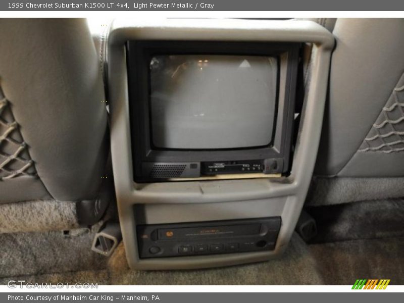 Light Pewter Metallic / Gray 1999 Chevrolet Suburban K1500 LT 4x4