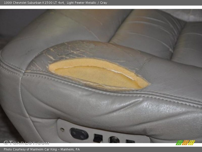 Light Pewter Metallic / Gray 1999 Chevrolet Suburban K1500 LT 4x4