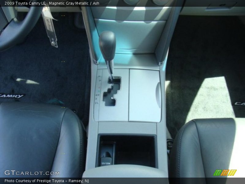 Magnetic Gray Metallic / Ash 2009 Toyota Camry LE