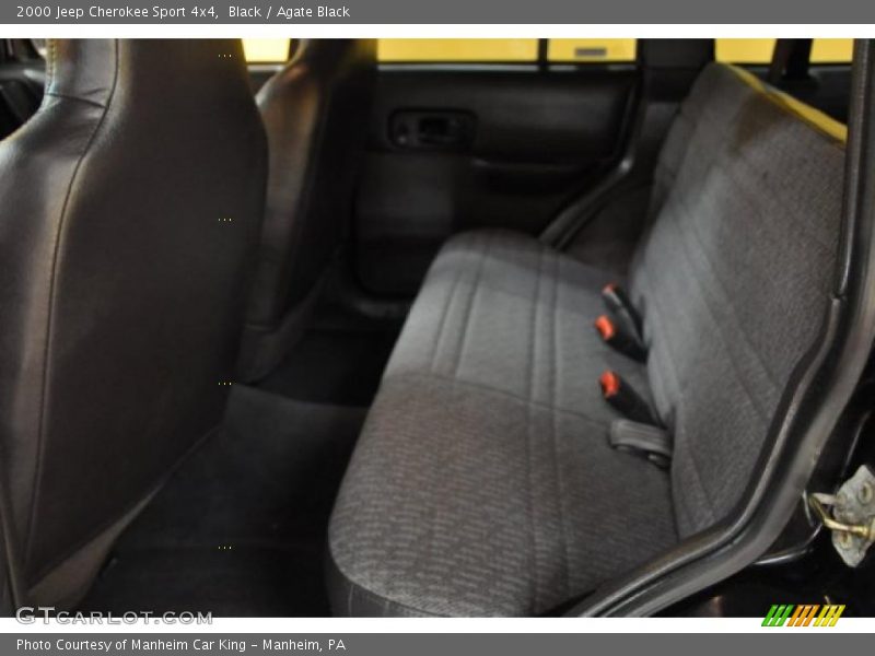 Black / Agate Black 2000 Jeep Cherokee Sport 4x4