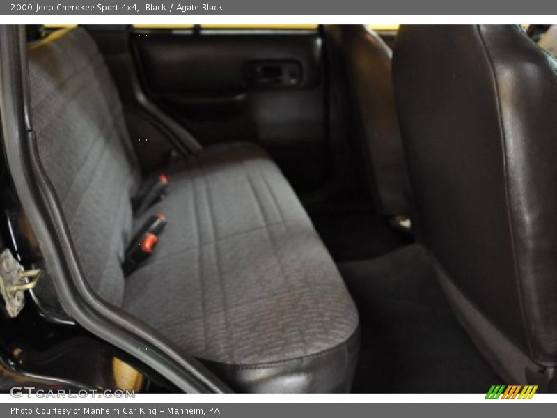 Black / Agate Black 2000 Jeep Cherokee Sport 4x4