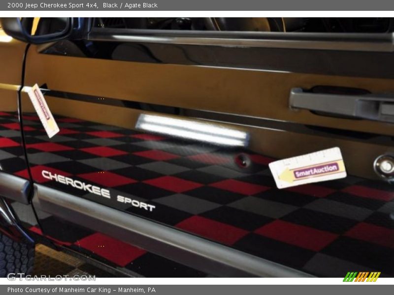 Black / Agate Black 2000 Jeep Cherokee Sport 4x4