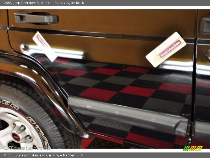 Black / Agate Black 2000 Jeep Cherokee Sport 4x4