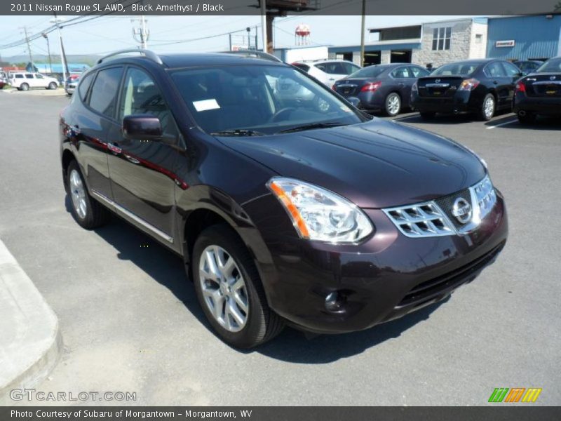 Front 3/4 View of 2011 Rogue SL AWD