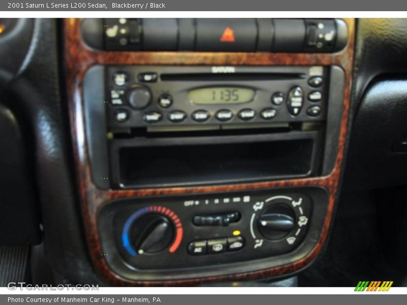Blackberry / Black 2001 Saturn L Series L200 Sedan