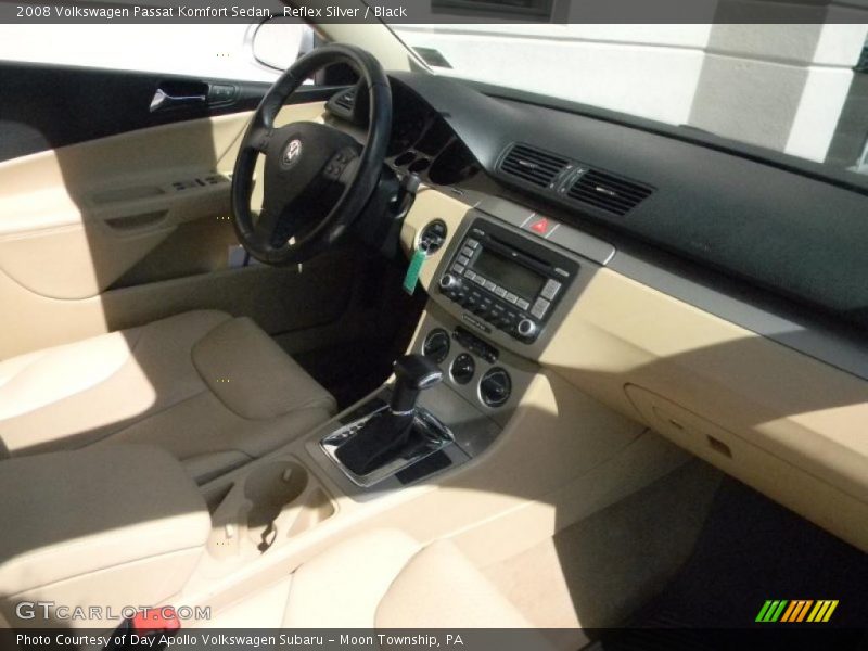 Reflex Silver / Black 2008 Volkswagen Passat Komfort Sedan