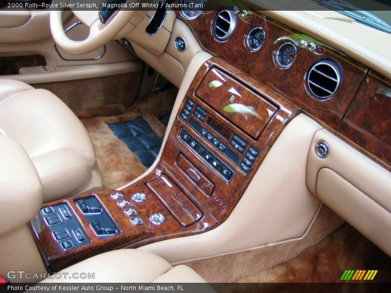 Controls of 2000 Silver Seraph 