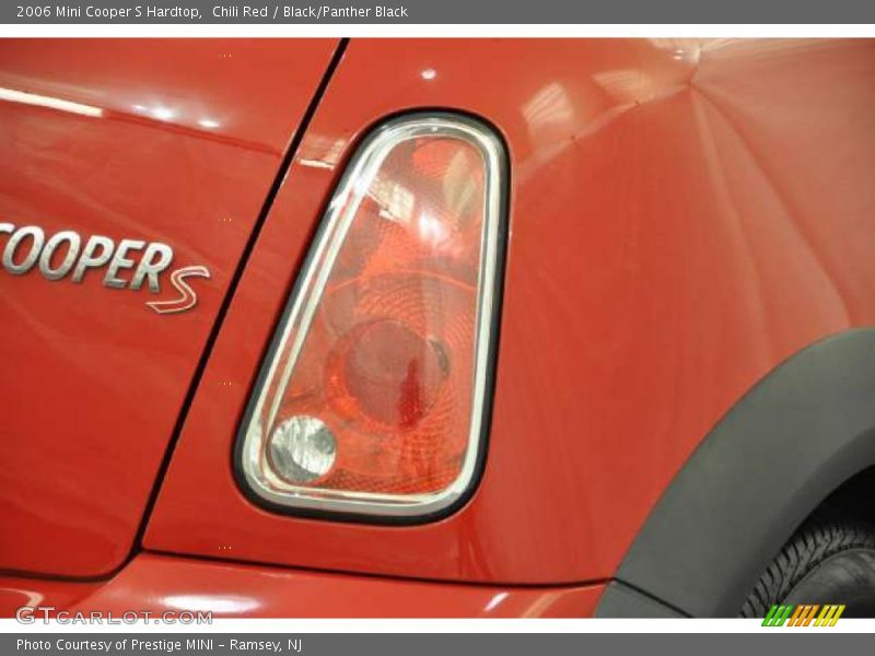 Chili Red / Black/Panther Black 2006 Mini Cooper S Hardtop