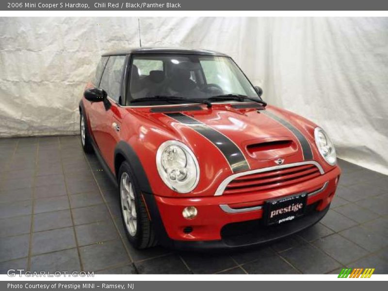 Chili Red / Black/Panther Black 2006 Mini Cooper S Hardtop