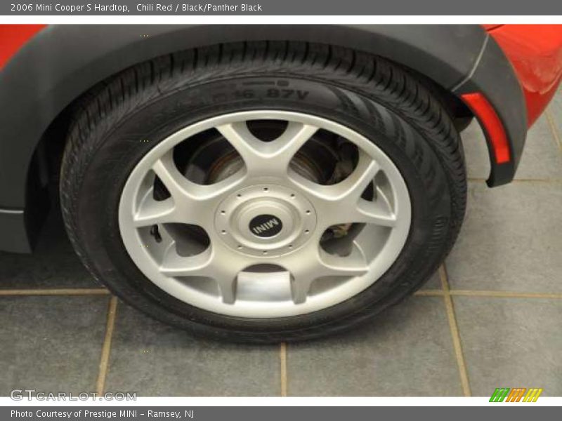 Chili Red / Black/Panther Black 2006 Mini Cooper S Hardtop