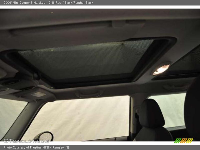 Chili Red / Black/Panther Black 2006 Mini Cooper S Hardtop