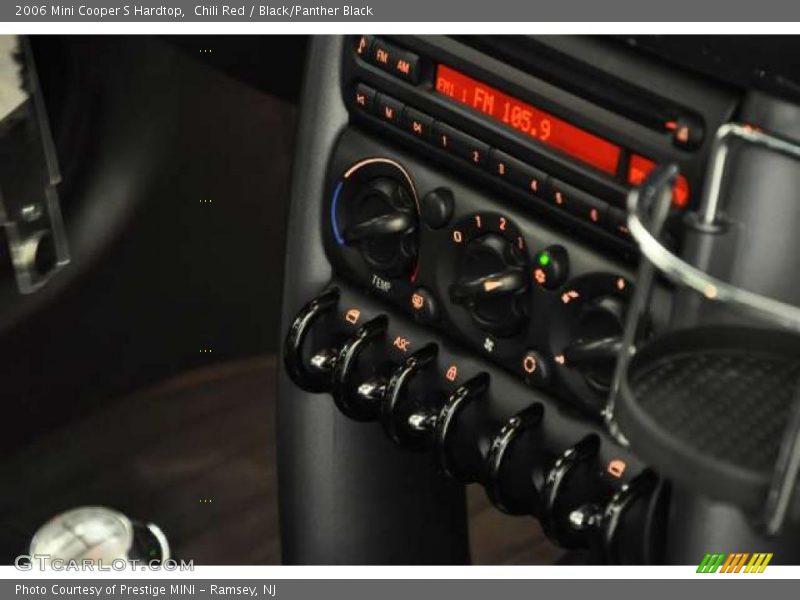 Chili Red / Black/Panther Black 2006 Mini Cooper S Hardtop
