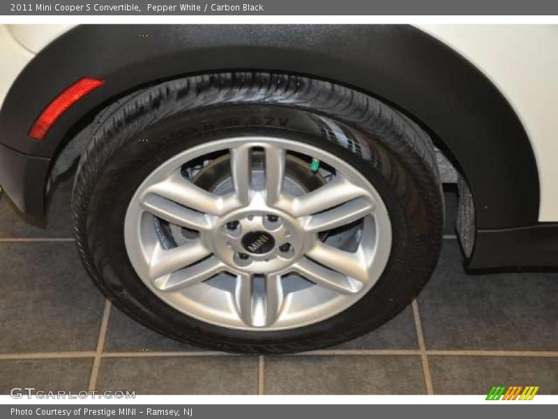 Pepper White / Carbon Black 2011 Mini Cooper S Convertible