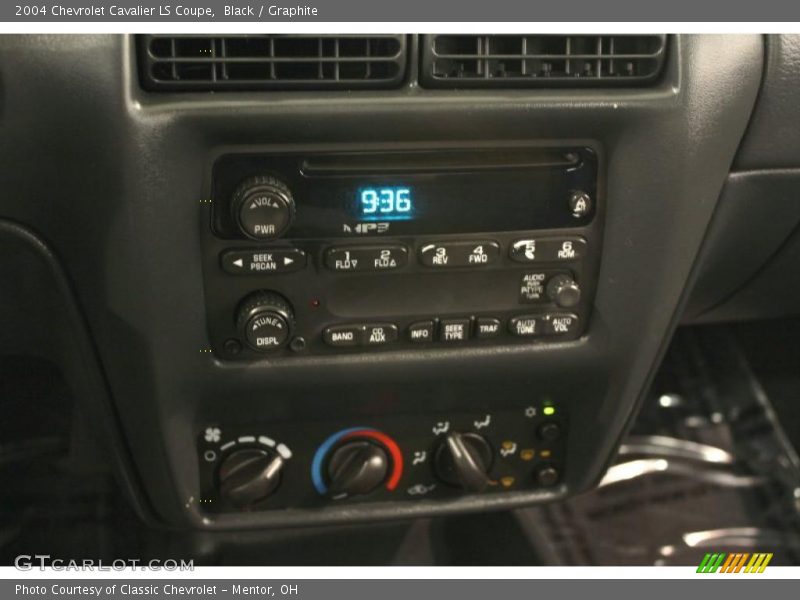 Black / Graphite 2004 Chevrolet Cavalier LS Coupe