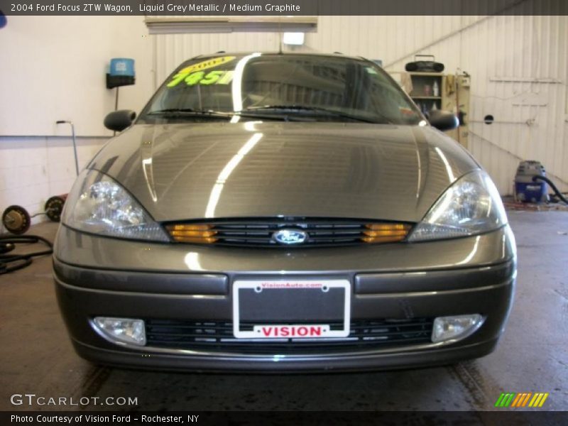 Liquid Grey Metallic / Medium Graphite 2004 Ford Focus ZTW Wagon