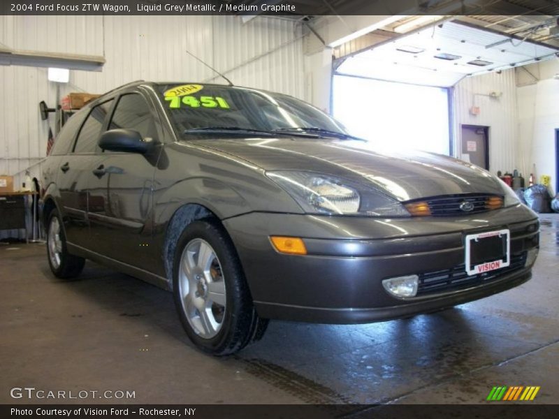 Liquid Grey Metallic / Medium Graphite 2004 Ford Focus ZTW Wagon