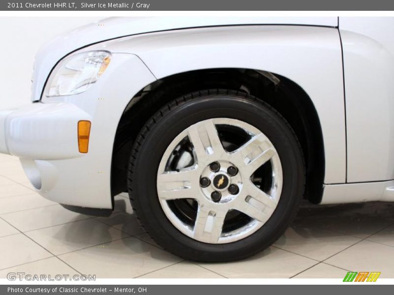 Silver Ice Metallic / Gray 2011 Chevrolet HHR LT