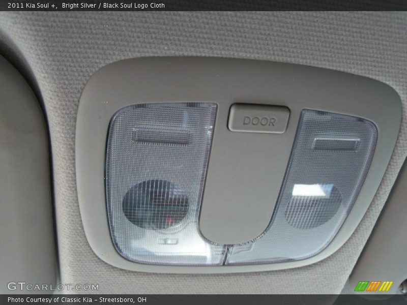 Bright Silver / Black Soul Logo Cloth 2011 Kia Soul +
