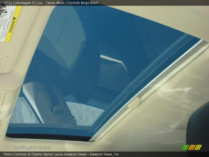 Candy White / Cornsilk Beige/Black 2011 Volkswagen CC Lux