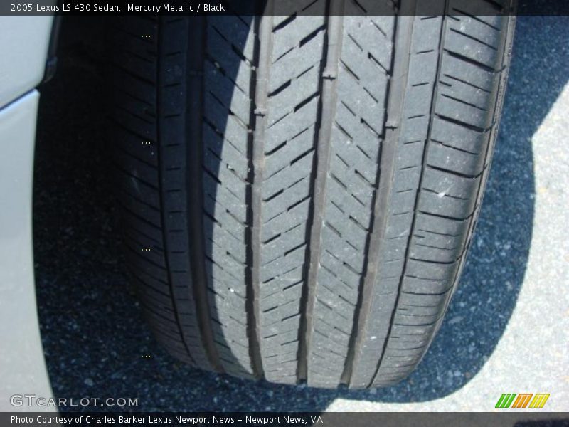Mercury Metallic / Black 2005 Lexus LS 430 Sedan