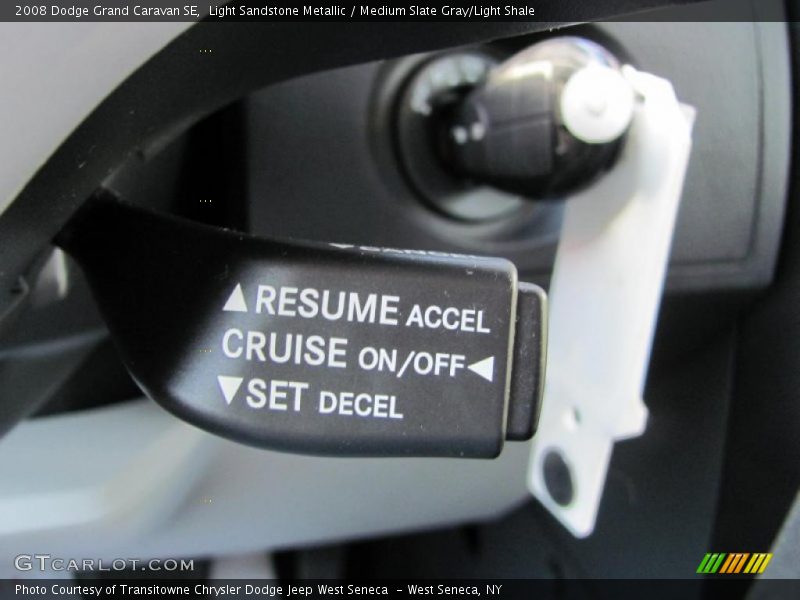 Light Sandstone Metallic / Medium Slate Gray/Light Shale 2008 Dodge Grand Caravan SE