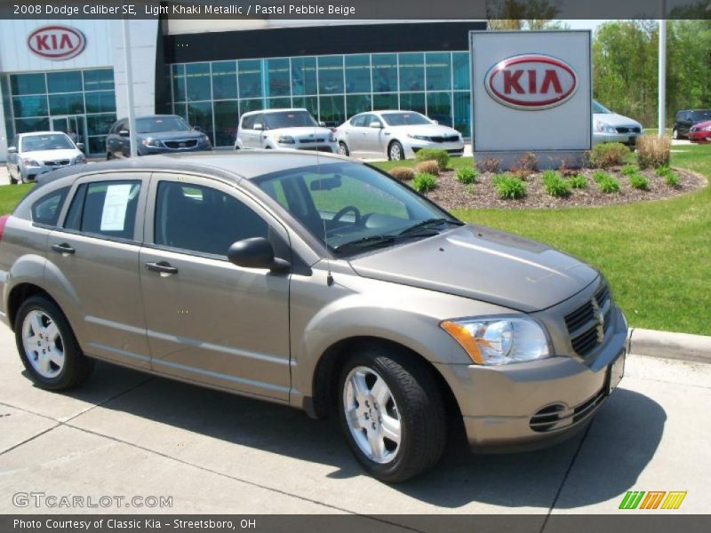 Light Khaki Metallic / Pastel Pebble Beige 2008 Dodge Caliber SE