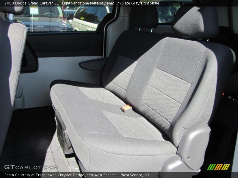 Light Sandstone Metallic / Medium Slate Gray/Light Shale 2008 Dodge Grand Caravan SE