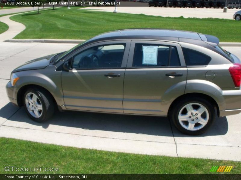 Light Khaki Metallic / Pastel Pebble Beige 2008 Dodge Caliber SE