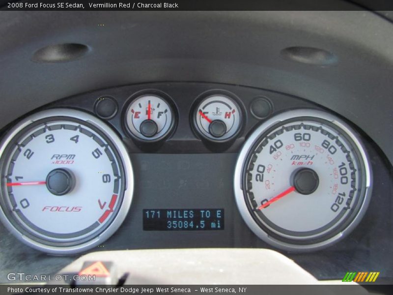 Vermillion Red / Charcoal Black 2008 Ford Focus SE Sedan