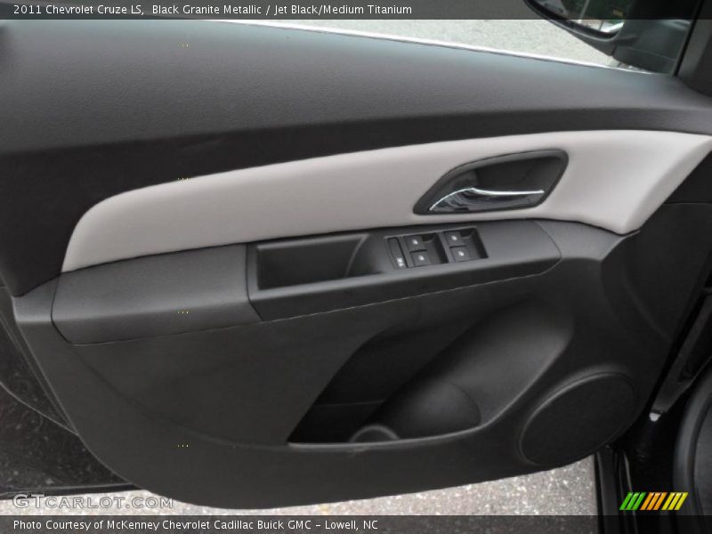 Black Granite Metallic / Jet Black/Medium Titanium 2011 Chevrolet Cruze LS