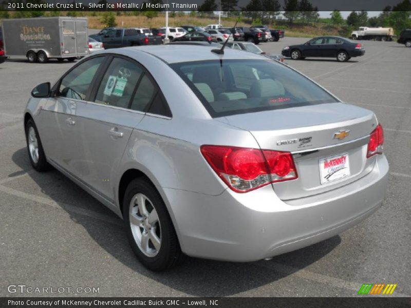 Silver Ice Metallic / Medium Titanium 2011 Chevrolet Cruze LT