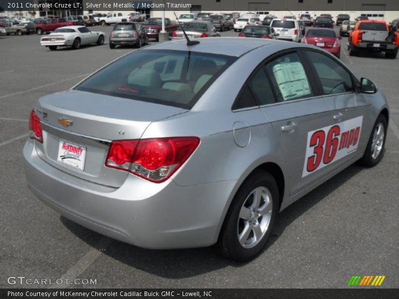 Silver Ice Metallic / Medium Titanium 2011 Chevrolet Cruze LT